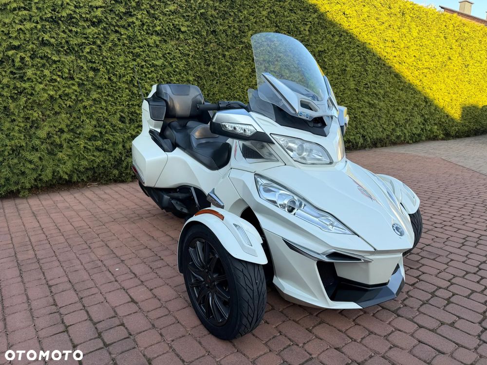 Can-Am Spyder - 3