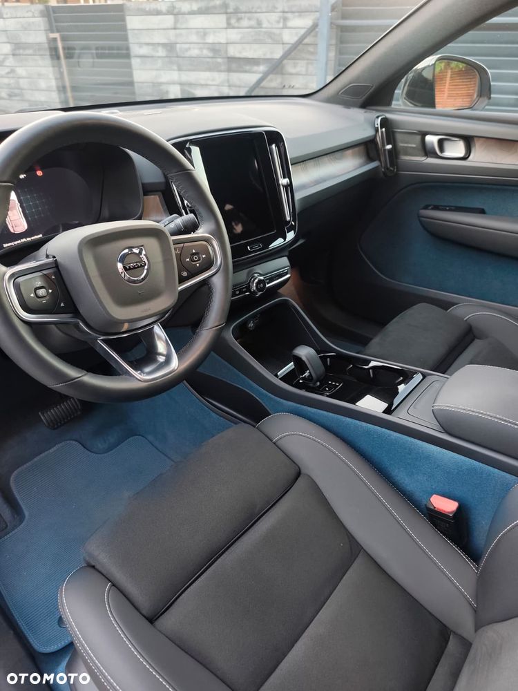 Volvo C40 P8 Recharge AWD Plus - 8