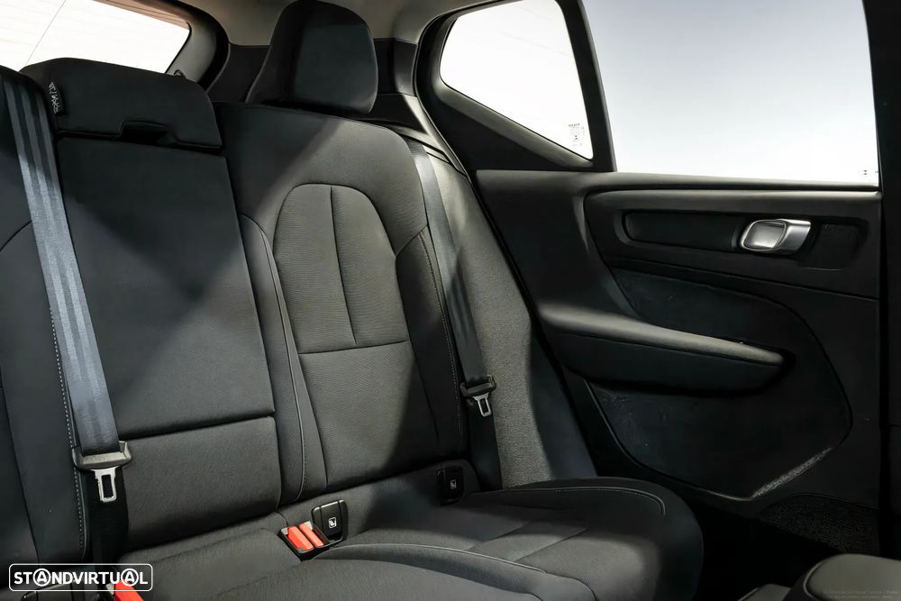 Volvo XC 40 - 20