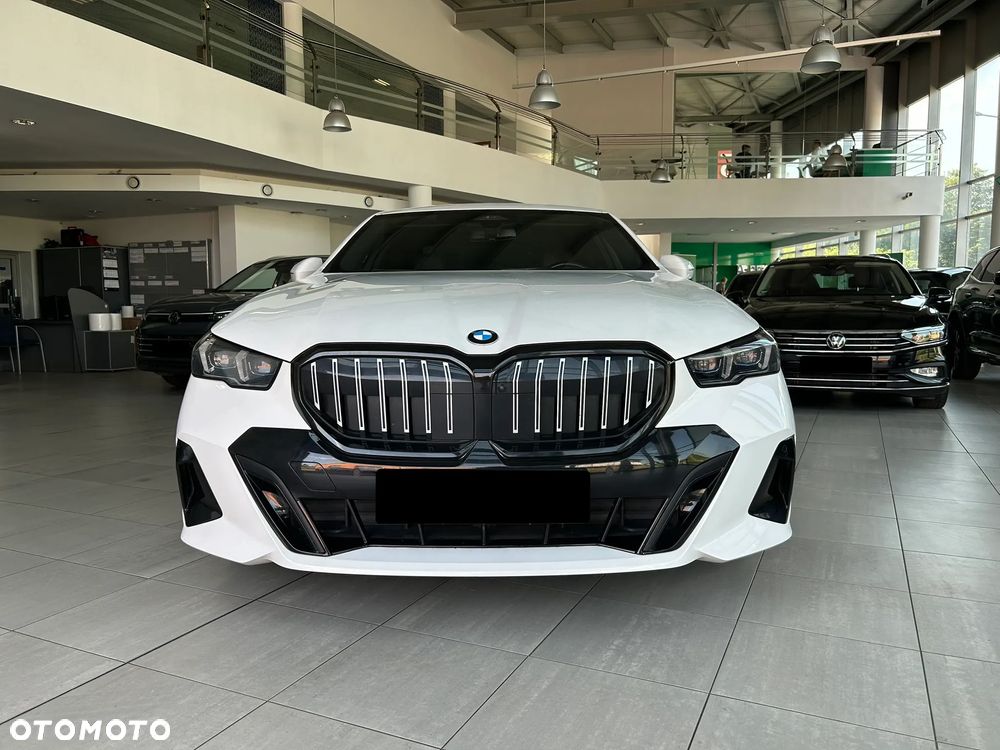 BMW Seria 5 520i mHEV M Sport sport - 10