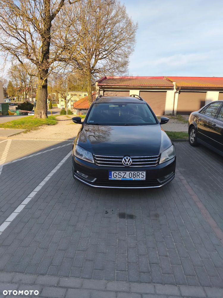 Volkswagen Passat 2.0 TDI Comfortline DSG - 4