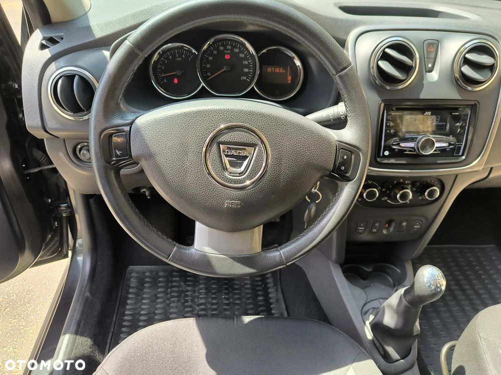 Dacia Sandero 0.9 TCe SL Celebration - 11