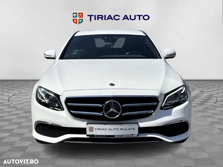 Mercedes-Benz E 300 de Aut. - 9
