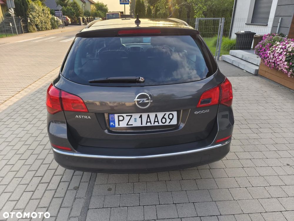 Opel Astra 1.6 CDTI Sport - 14
