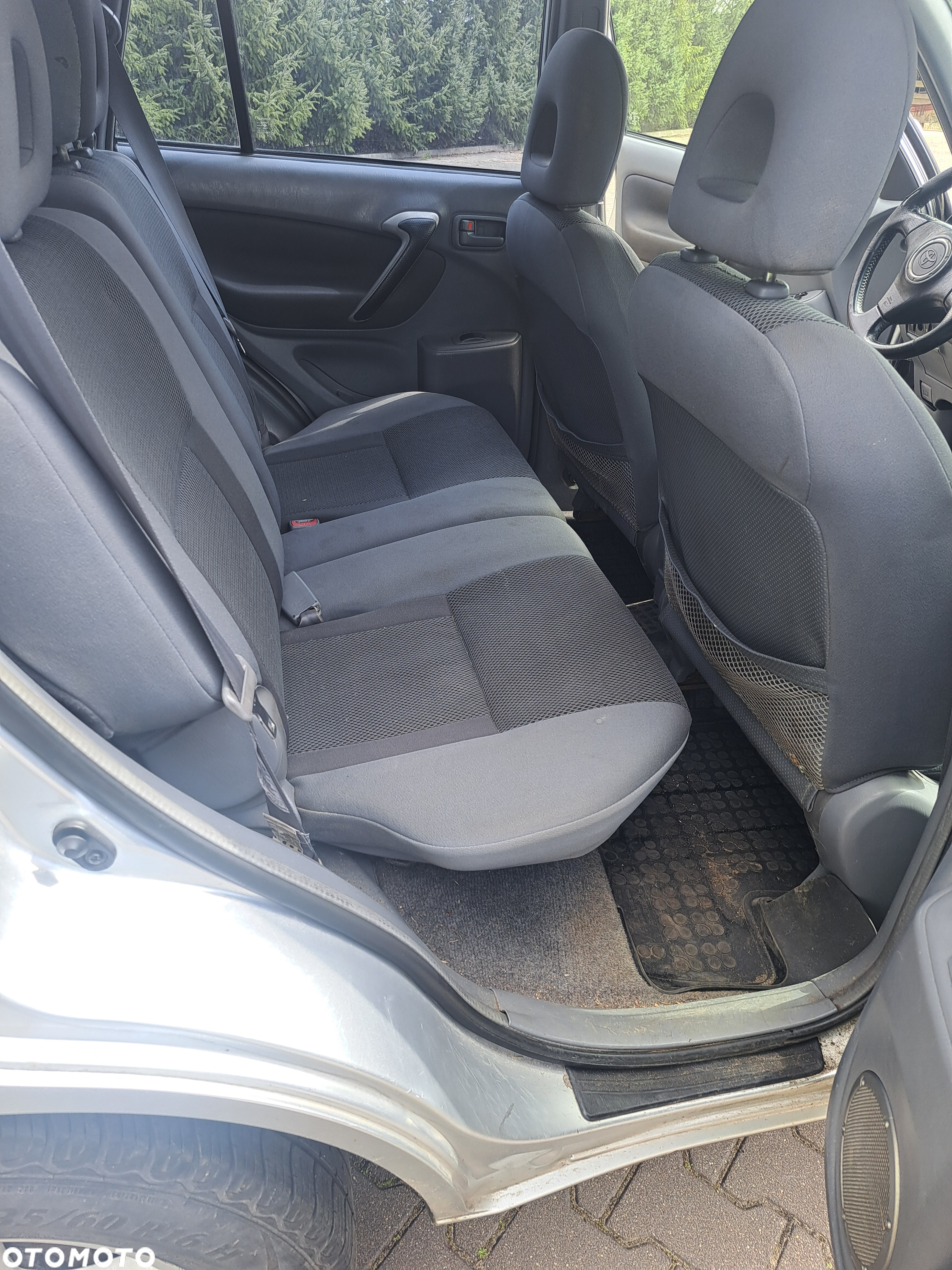 Toyota RAV4 2.0 D-4D 4x4 - 16