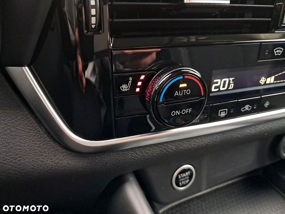 Nissan Qashqai 1.3 DIG-T MHEV N-Connecta - 25