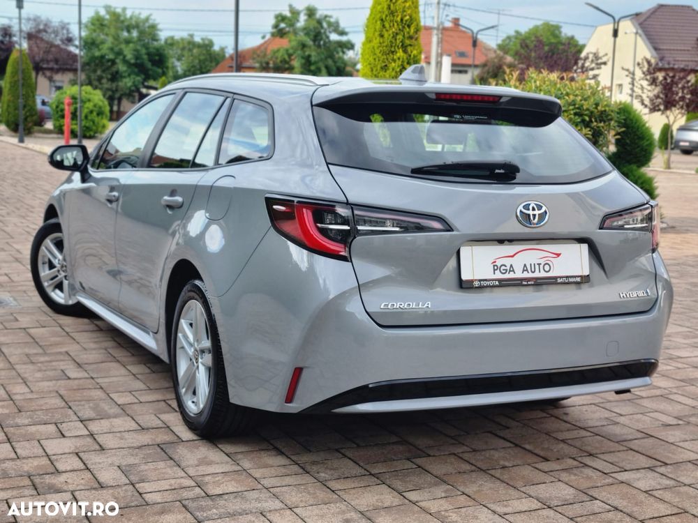 Toyota Corolla 1.8 HSD Dynamic - 3