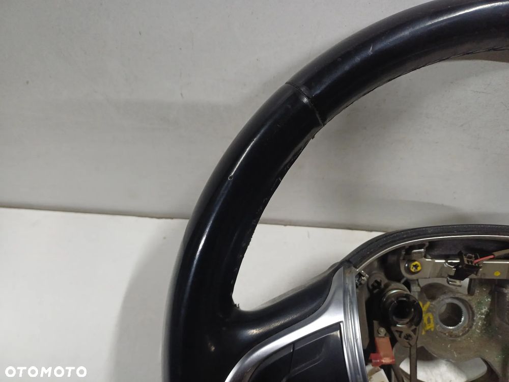 Kierownica skora dacia duster I lift - 10