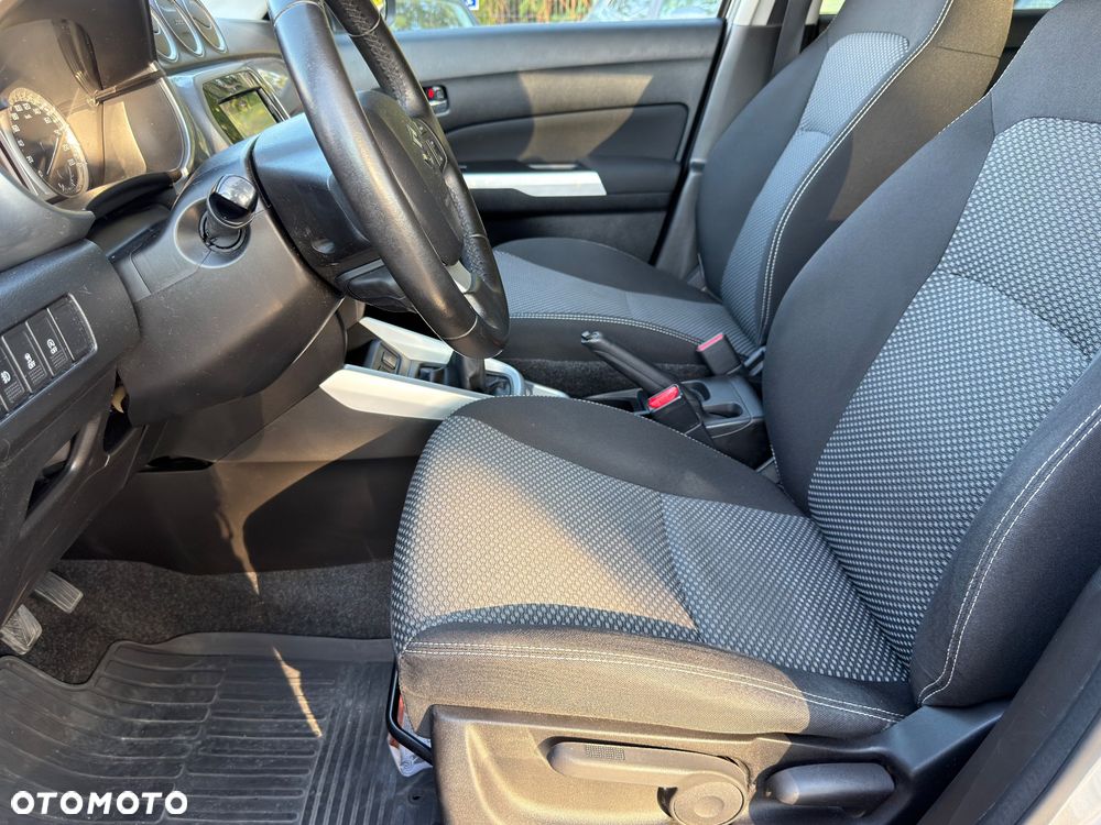 Suzuki Vitara - 19
