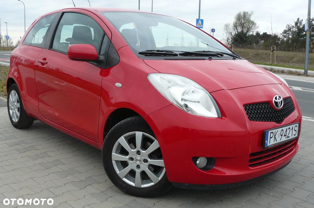 Toyota Yaris - 1