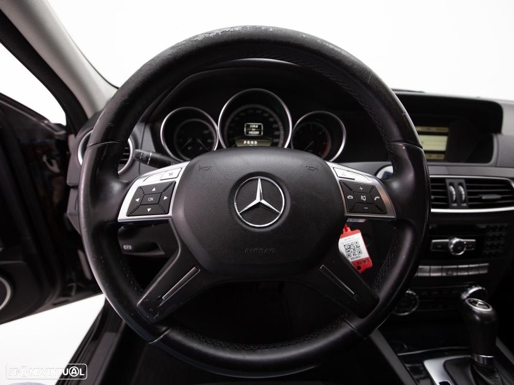 Mercedes-Benz C 200 - 16