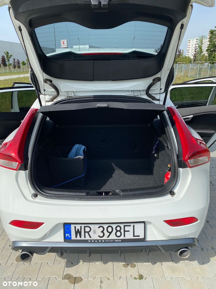 Volvo V40 D3 R-Design Kinetic - 16