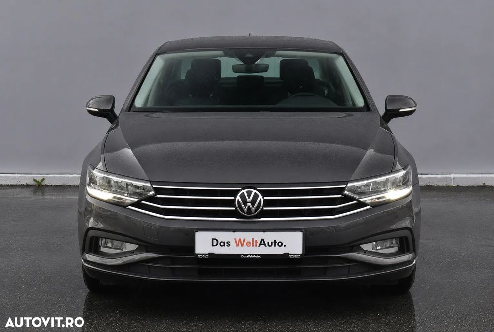 Volkswagen Passat 1.5 TSI ACT DSG Trendline - 3