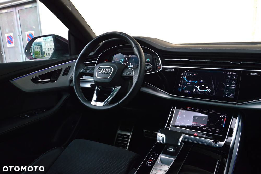 Audi Q8 55 TFSI mHEV Quattro Tiptronic - 23