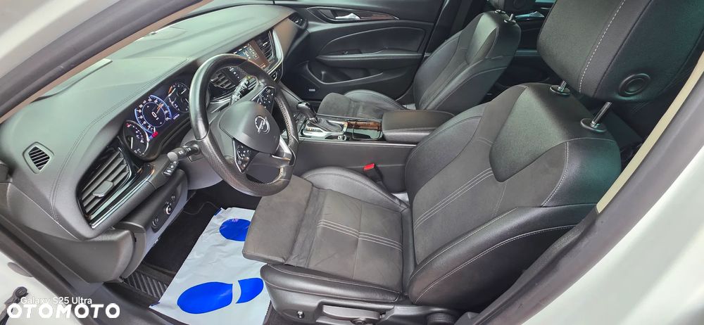 Opel Insignia CT 2.0 CDTI 4x4 Elite S&S - 9