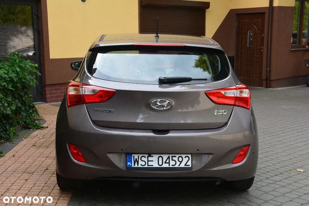 Hyundai i30 1.6 GDI Style - 17