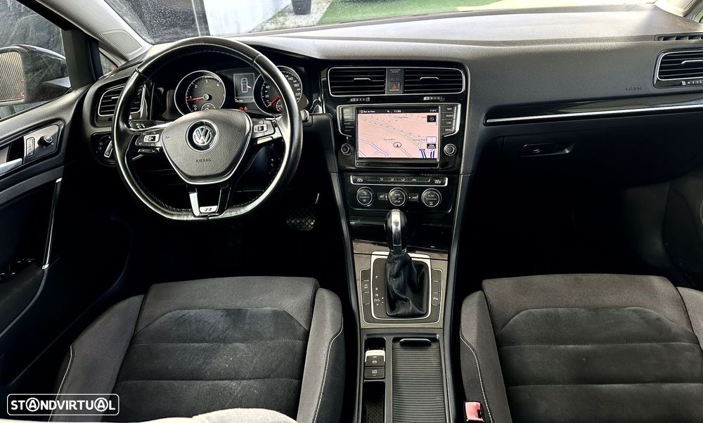 VW Golf 1.6 TDI DPF DSG Highline - 9