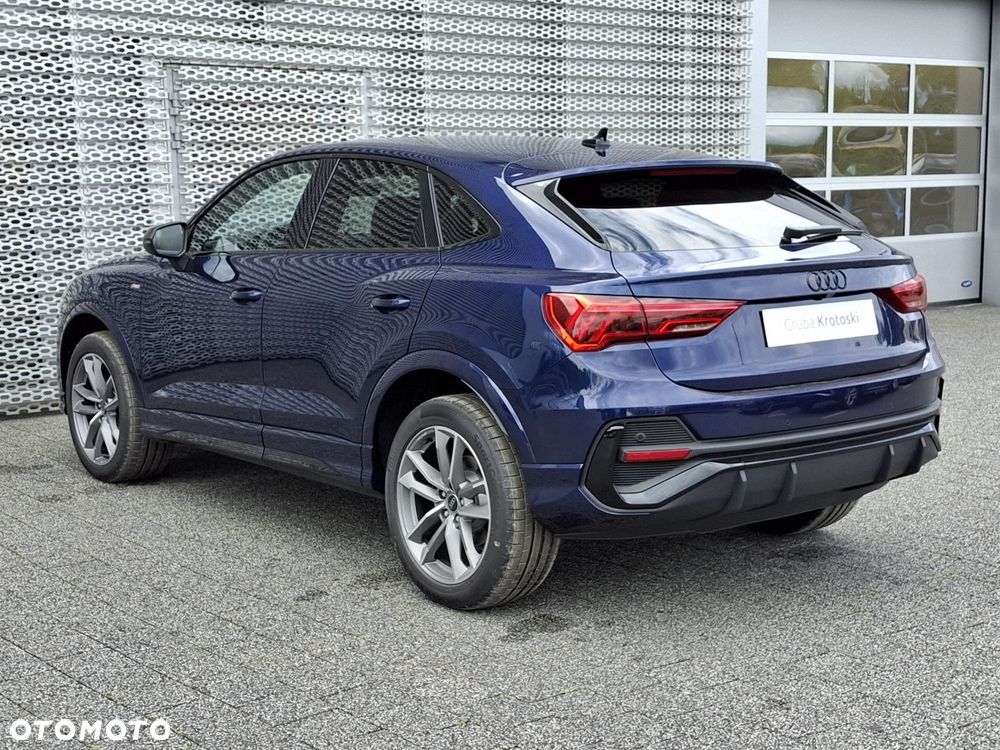 Audi Q3 Sportback - 5