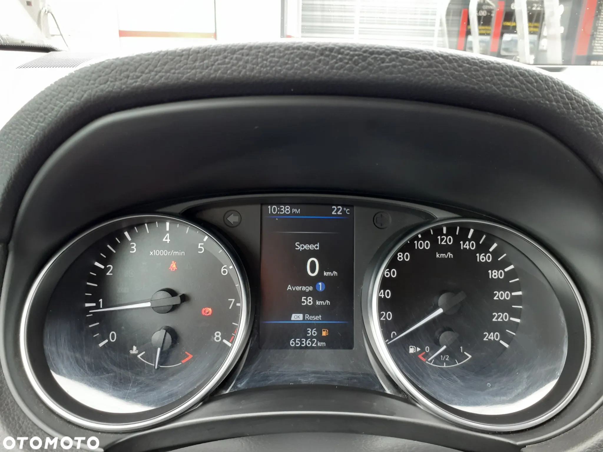 Nissan Qashqai - 10