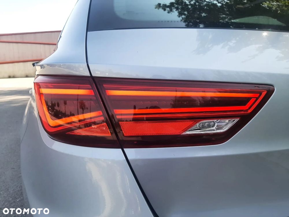 Seat Leon 1.6 TDI DSG Xcellence - 38