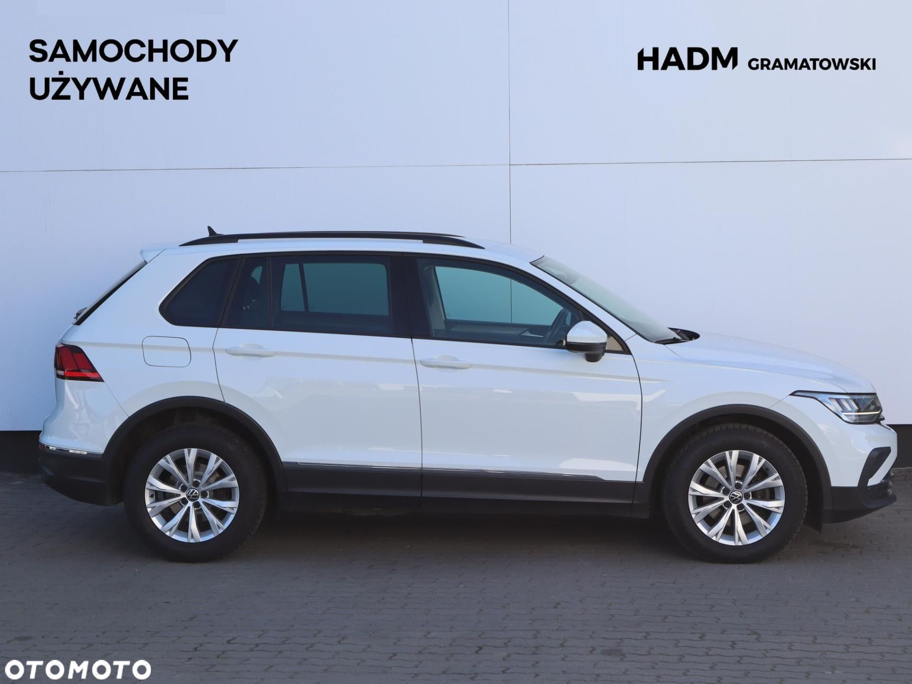 Volkswagen Tiguan - 4