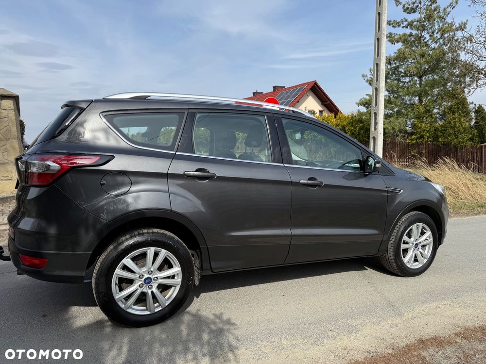 Ford Kuga - 34