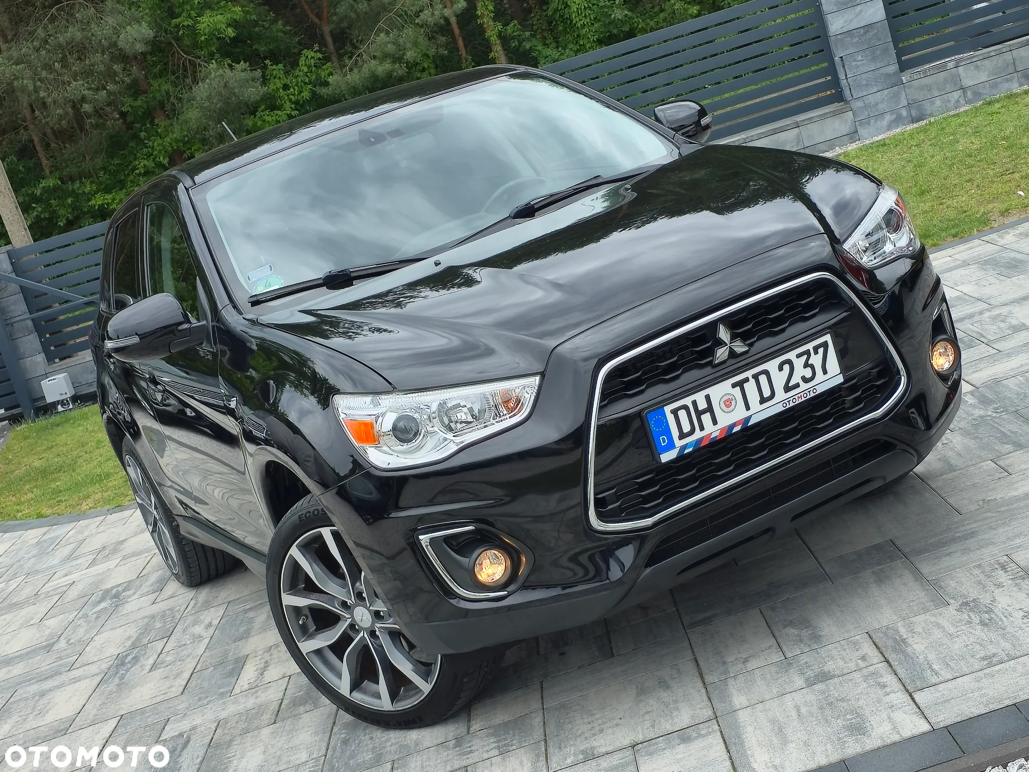 Mitsubishi ASX 1.6 2WD Diamant Edition - 3