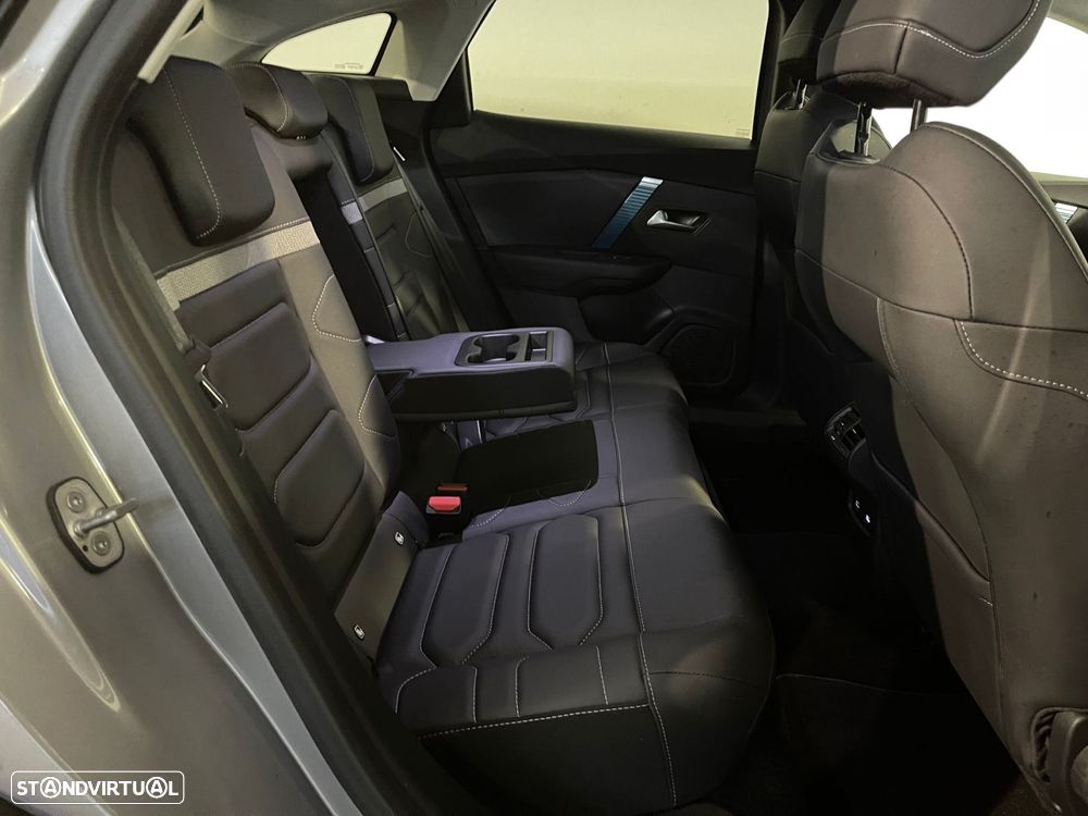 Citroën e-C4 50 kWh Shine - 16