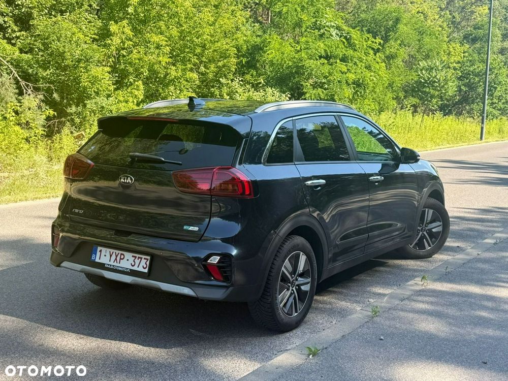 Kia Niro 1.6 GDI Hybrid M - 23
