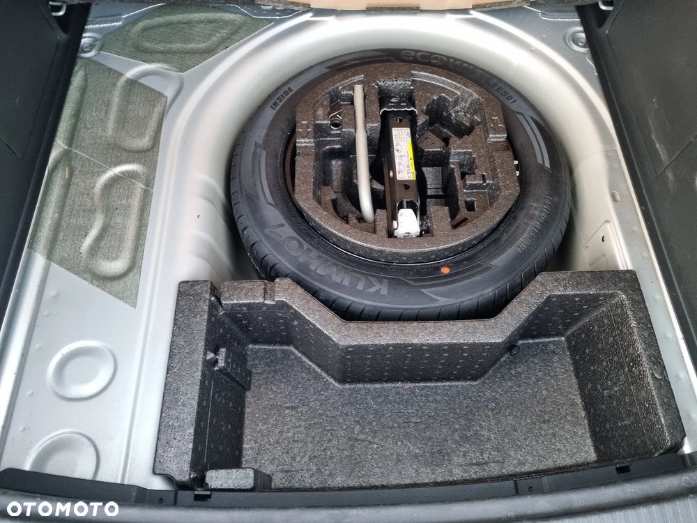 Skoda Fabia 1.0 TSI Ambition - 24