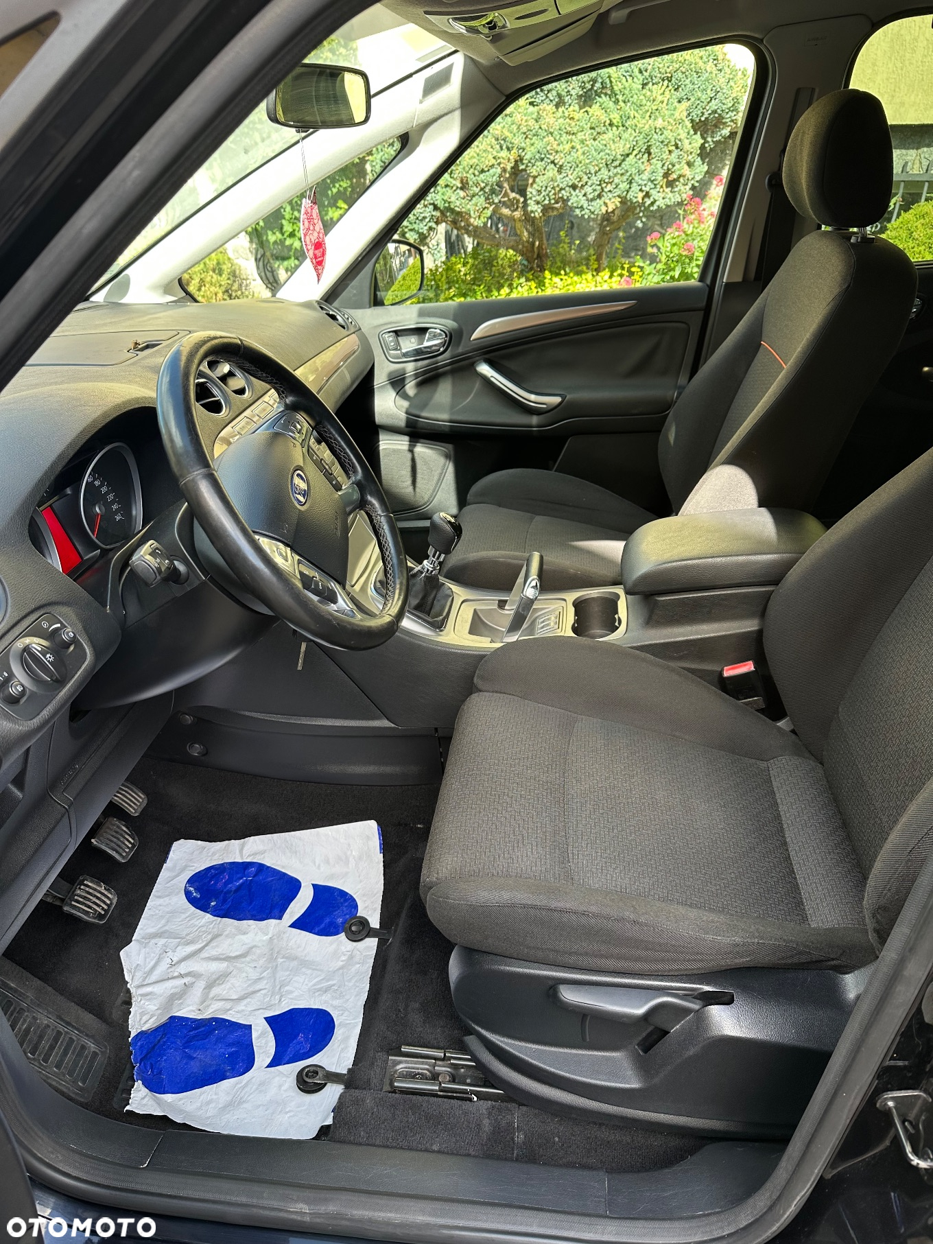 Ford S-Max 2.0 TDCi DPF Ambiente - 25