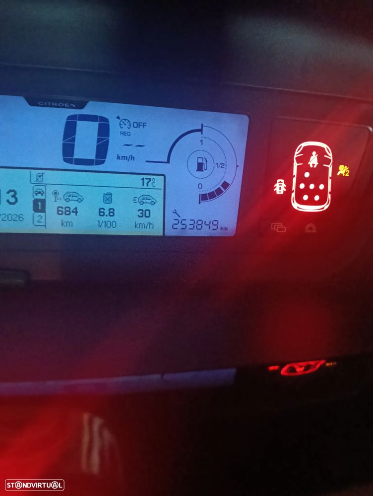 Citroën C4 Grand Picasso 1.6 HDi Exclusive CMP6 - 15