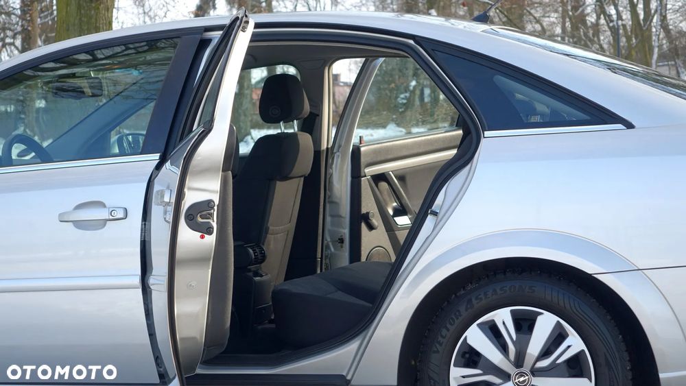 Opel Vectra 1.8 GTS - 10