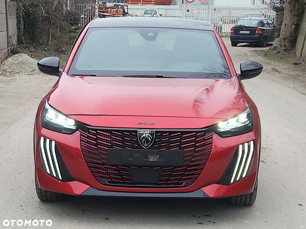 Peugeot 208 - 1