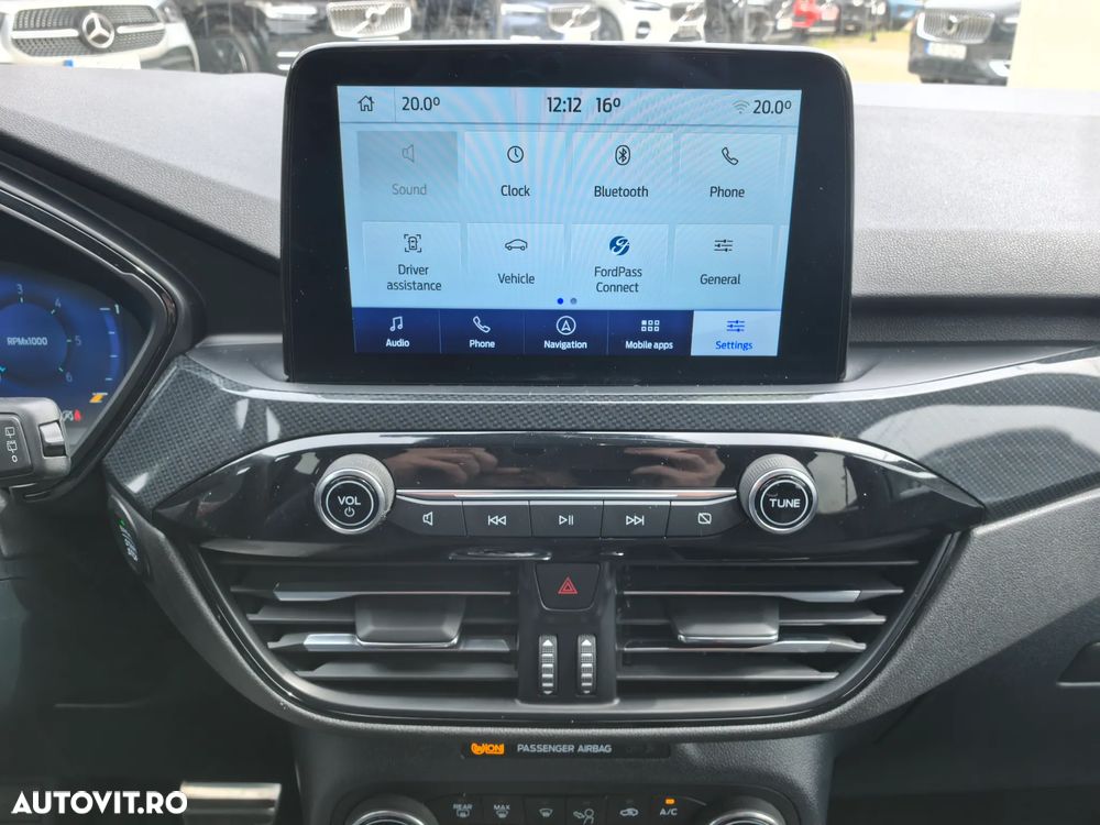 Ford Kuga 2.0 EcoBlue 4x4 Aut. ST-LINE X - 18