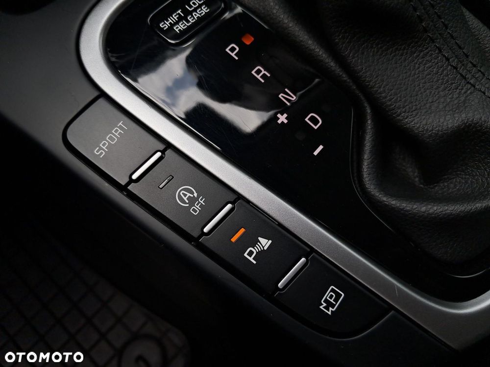 Kia Ceed 1.5 T-GDI M DCT - 21