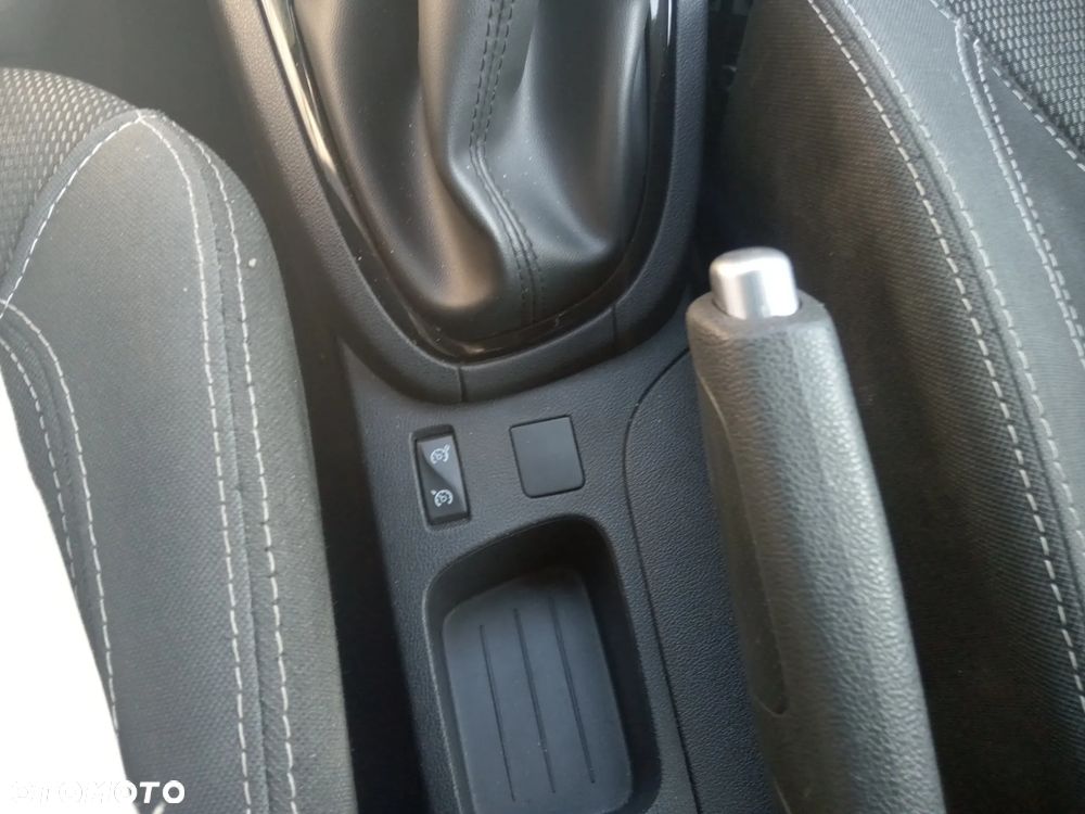 Renault Clio 1.5 dCi Energy Alize - 21