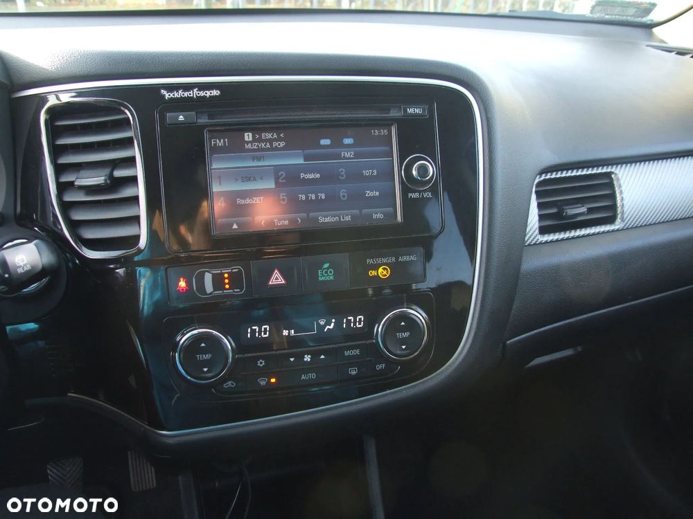 Mitsubishi Outlander 2.0 City Style 2WD - 12