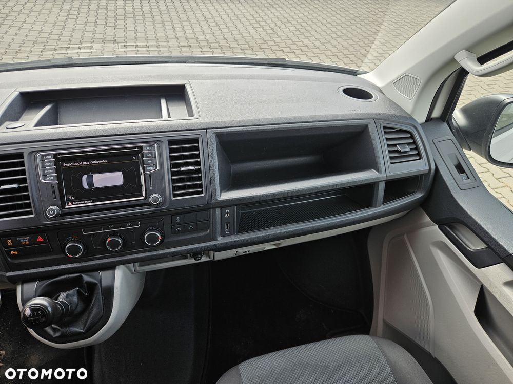 Volkswagen Transporter Caravelle Kurz Comfortline - 27