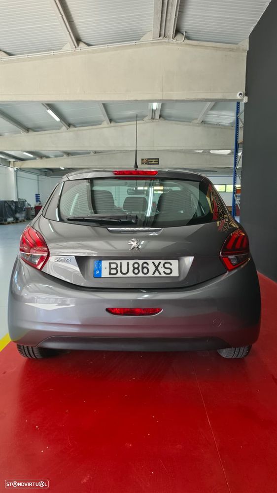 Peugeot 208 1.2 PureTech Active - 7