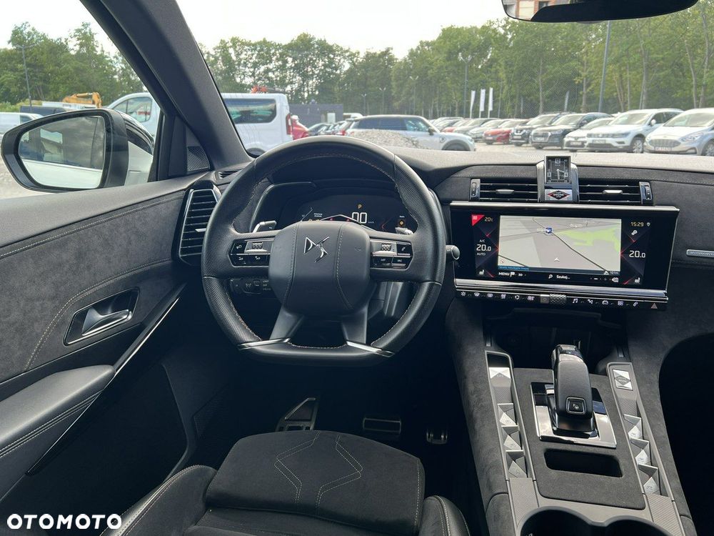 DS Automobiles DS 7 Crossback 1.6 PureTech Performance Line + - 28