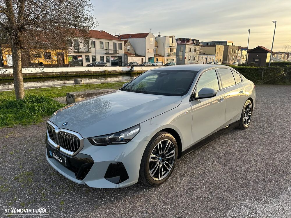 BMW i5 eDrive40 Pack Desportivo M - 3