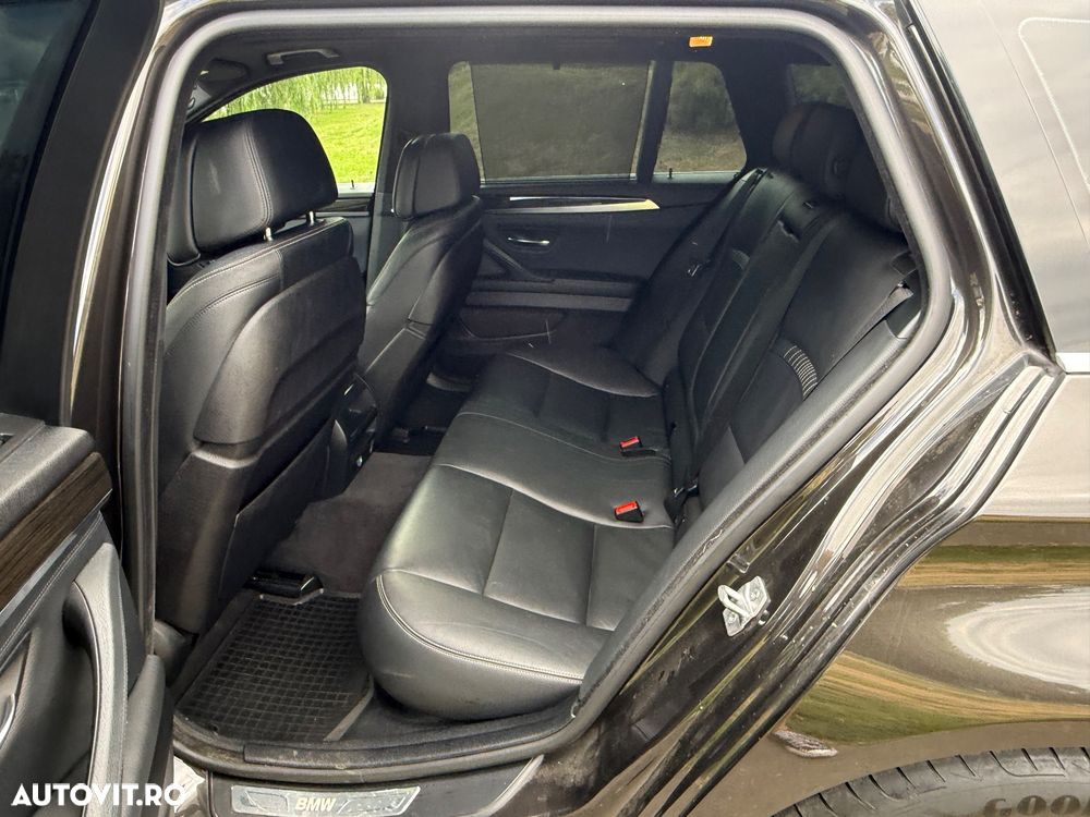 BMW Seria 5 520d xDrive - 5