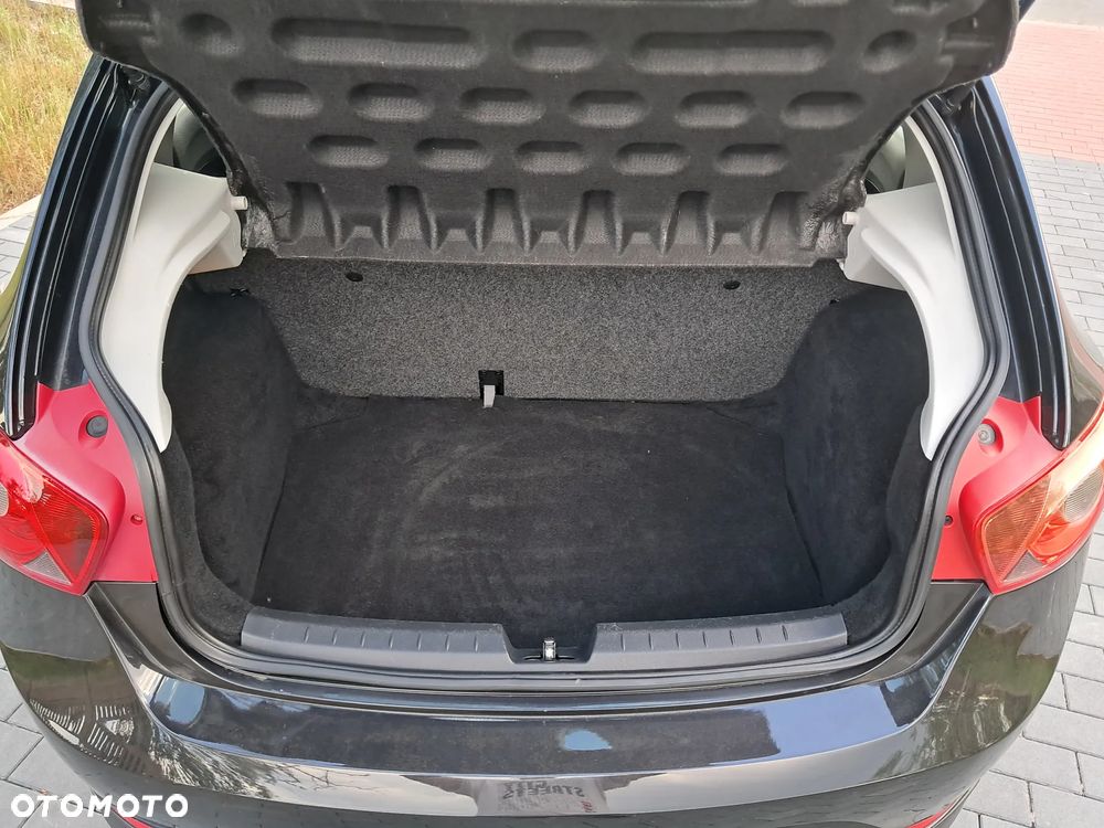 Seat Ibiza 1.4 16V Comfort Edition - 14
