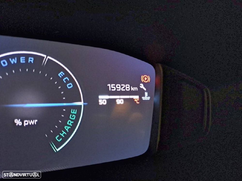 Peugeot 2008 1.2 Hybrid Allure e-DCS6 - 12