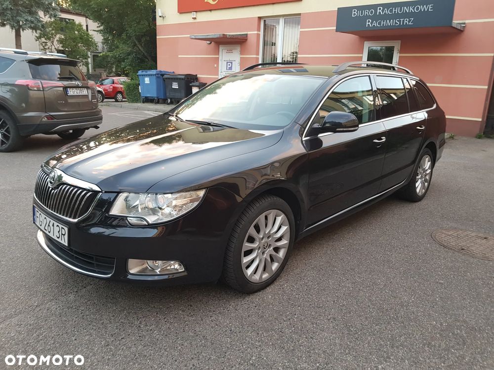Skoda Superb 2.0 TDI Business DSG - 2