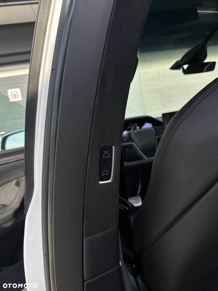 Tesla Model X Performance - 20