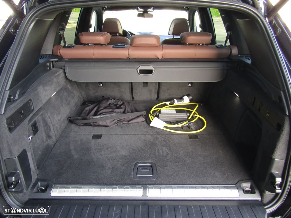 BMW X5 45 e xDrive Pack M - 32