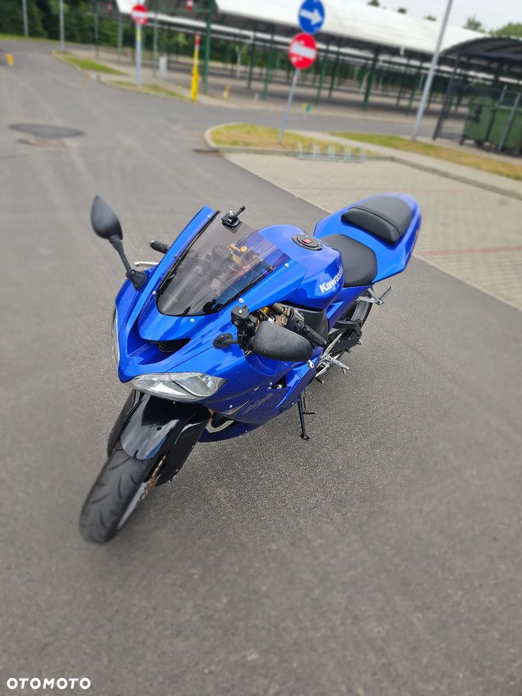 Kawasaki ZX - 6