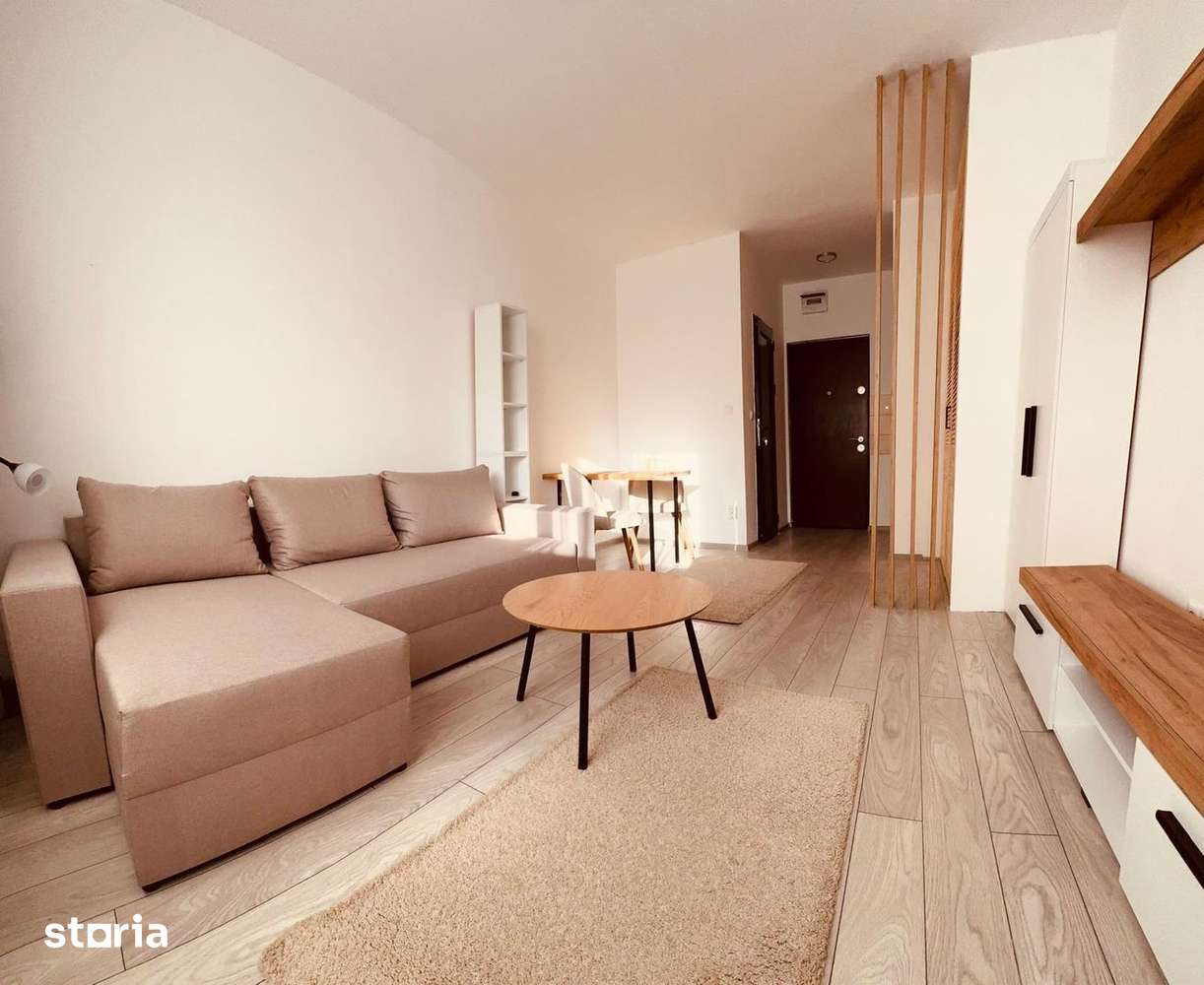 Garsoniera renovata - zona Vasile Aron - 22 mp. Sibiu — fotografia 1